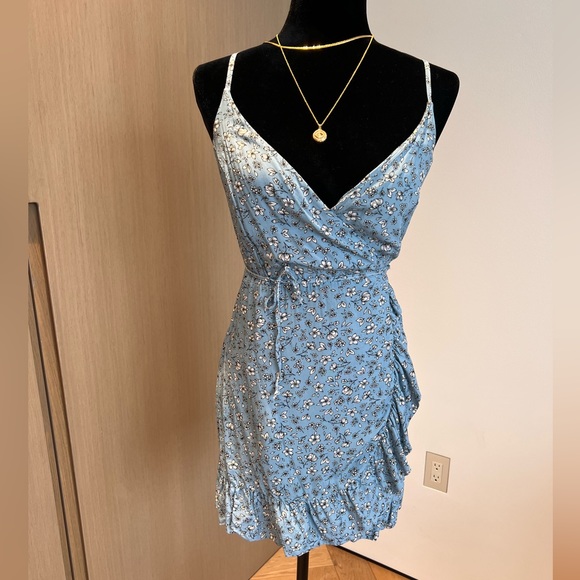 Kulani Kinis Wrap Mini Dress - Alaska - Extra Small - Picture 6 of 6